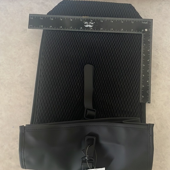 Rains Rolltop Rucksack Mesh - Picture 8 of 8